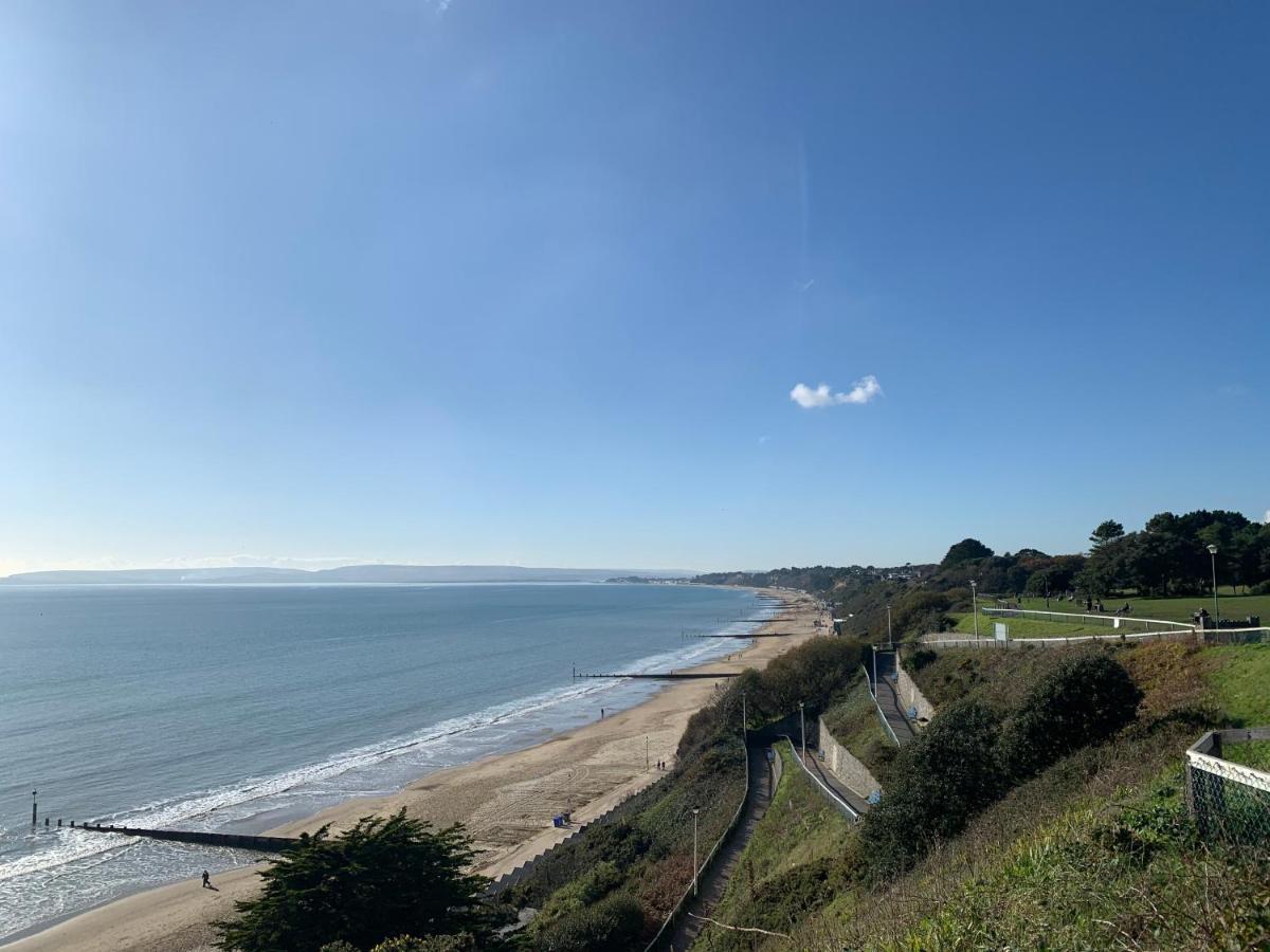Bournemouth Beachfront Retreat 3 Bedroom 3 Bathroom Seaside B&B With Free Parking المظهر الخارجي الصورة
